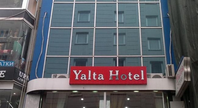 Yalta Hotel Istanbul Exterior photo